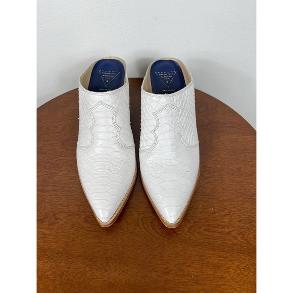 Valentina Rangoni Collina Croc Embossed Leather Mule in White Size 9